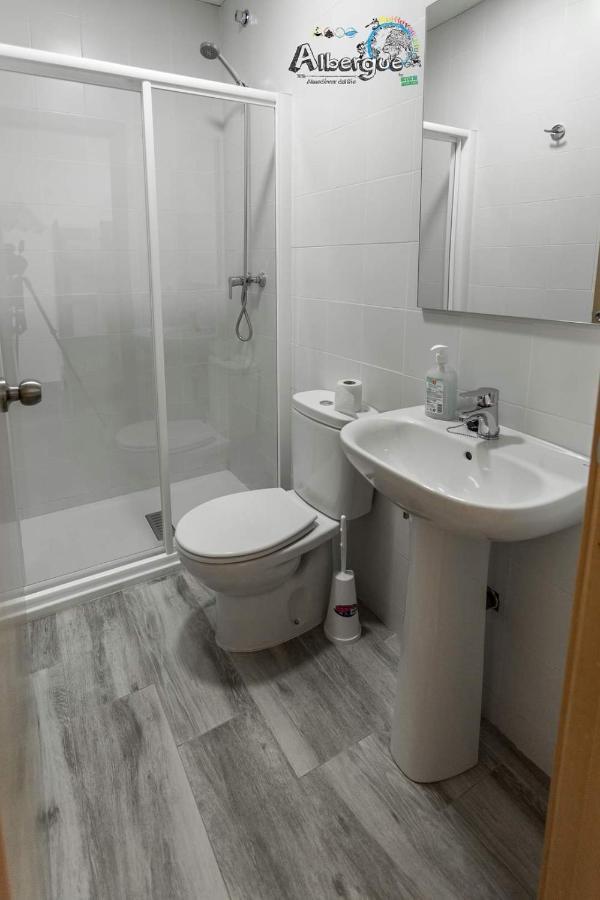 Albergue Multiaventura Active Andalucia อัลโมโดวาร์ เดล ริโอ ภายนอก รูปภาพ
